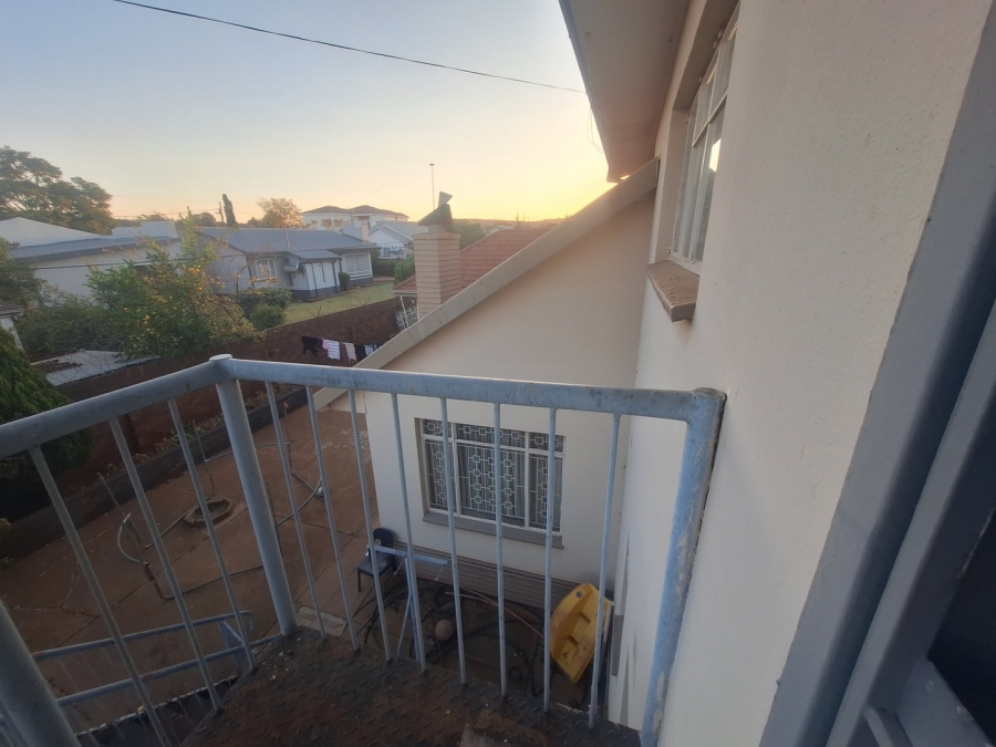 4 Bedroom Property for Sale in Mohadin North West